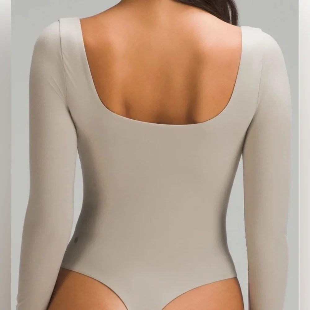 NWT Lululemon Athletica Gray (Riverstone) Square Neck Long Sleeve Bodysuit